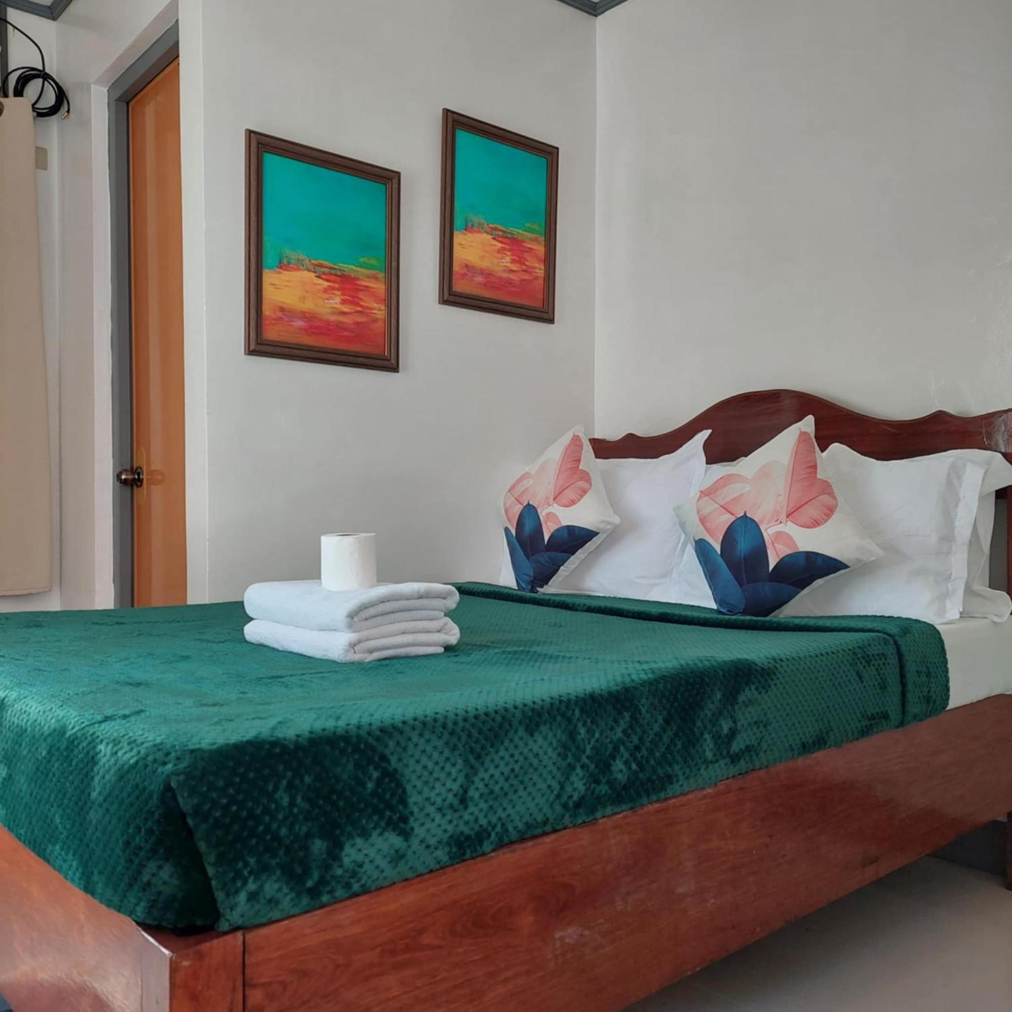 Casa Mariella 888 Bed & Breakfast El Nido Dış mekan fotoğraf